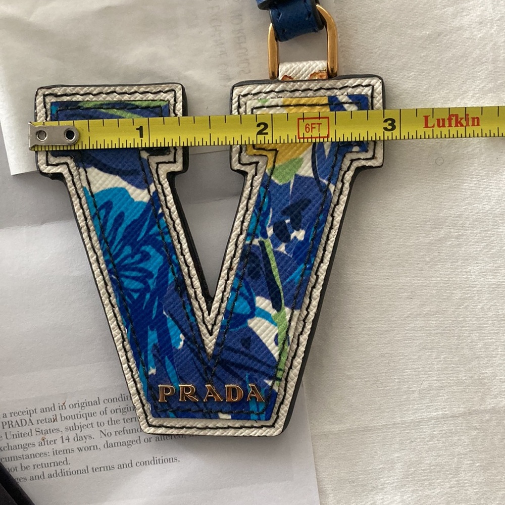 Prada Bag Charm Trick Letter V Bluette Gold Hardware - Picture 7 of 8